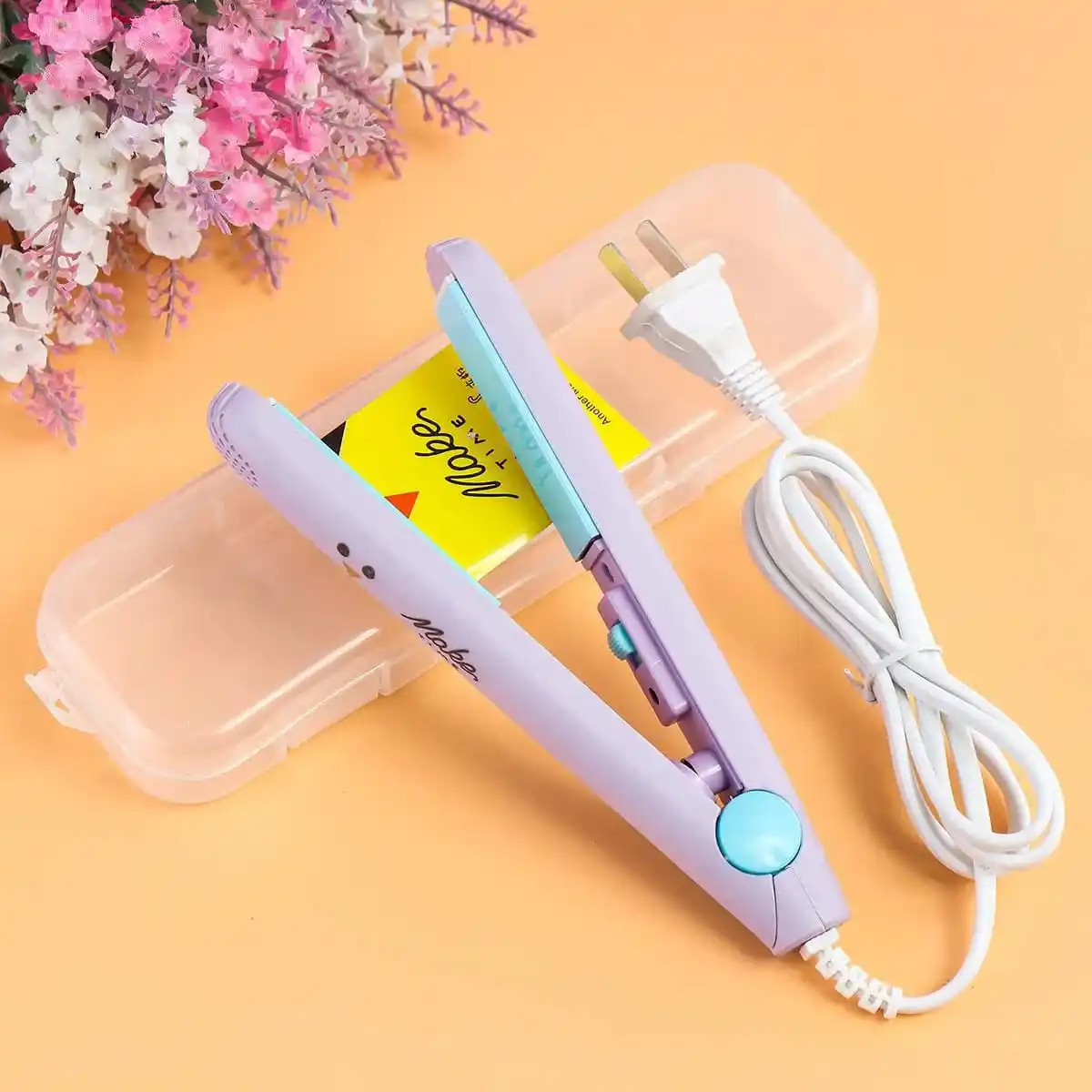 Mini hair straightner