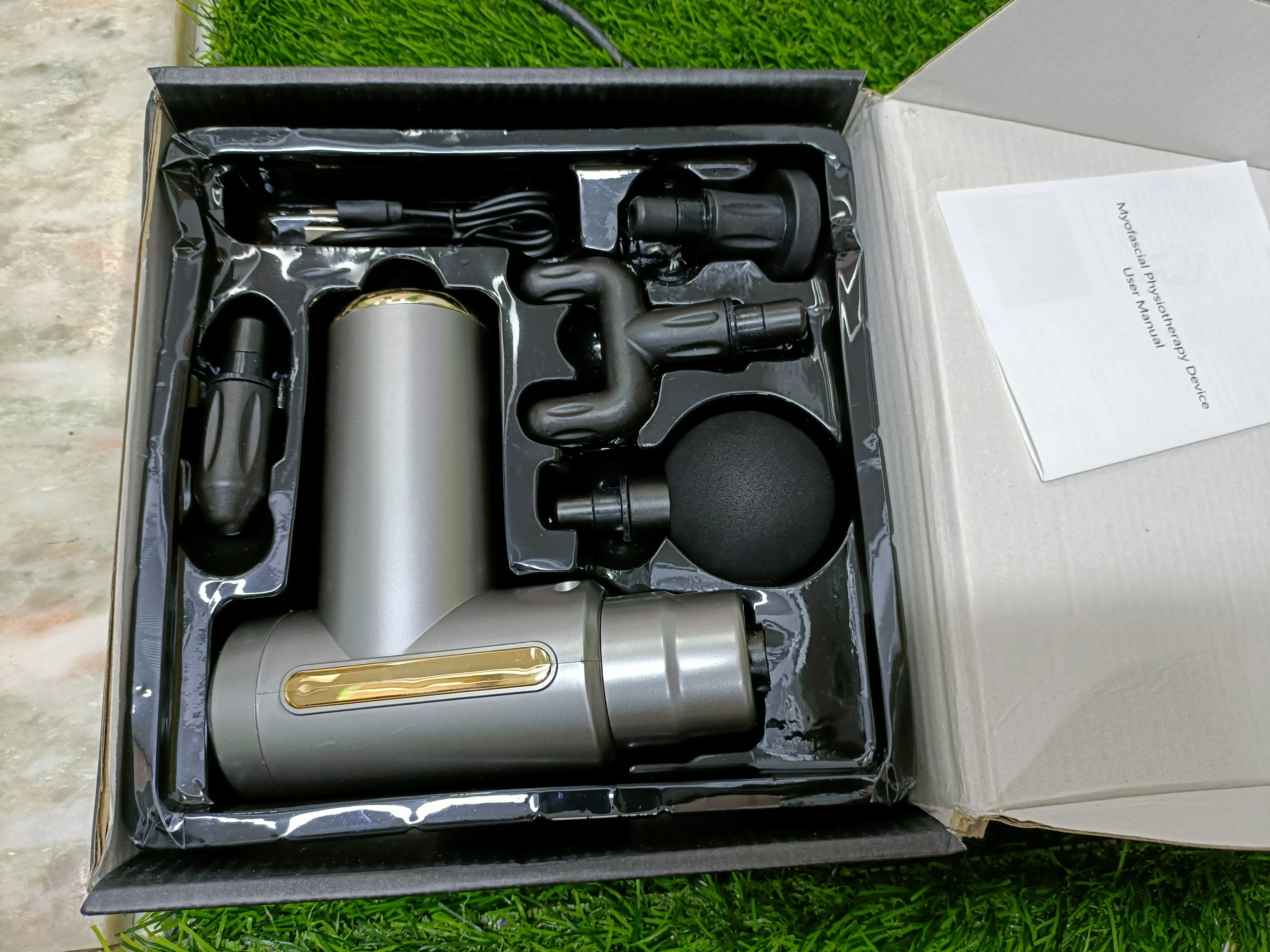 DEEP TISSUE THERAPY MINI MASSAGER