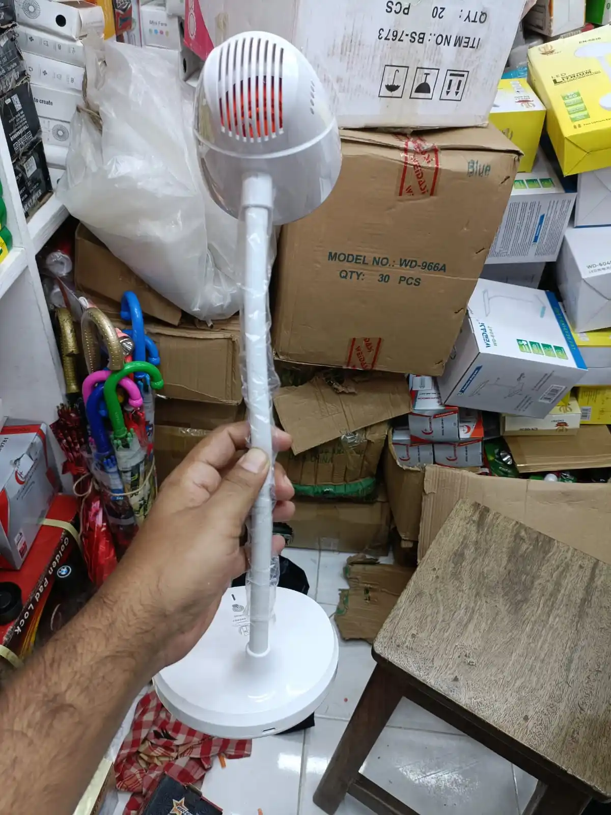 Energy Led Reachable table Lamp(En-6046 model)