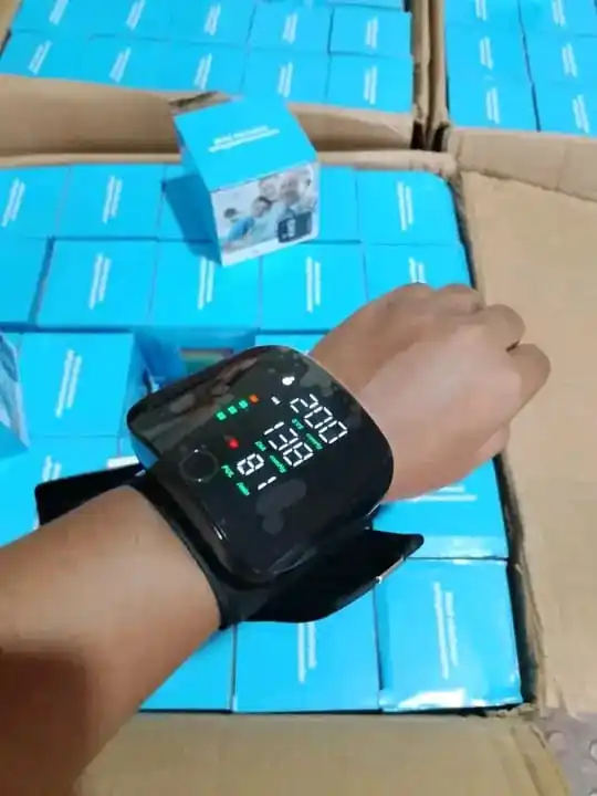 Automatic Rechargeable Digital Wrist BP Machine (CK-102)