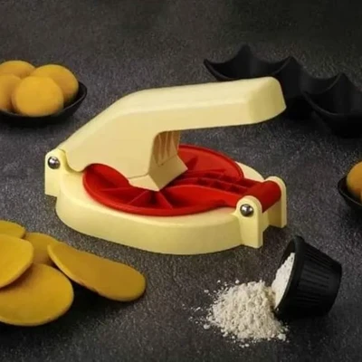 plastic puri and chapti maker
